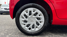 Toyota Aygo 1.0 VVT-i X-Play 5dr Petrol Hatchback